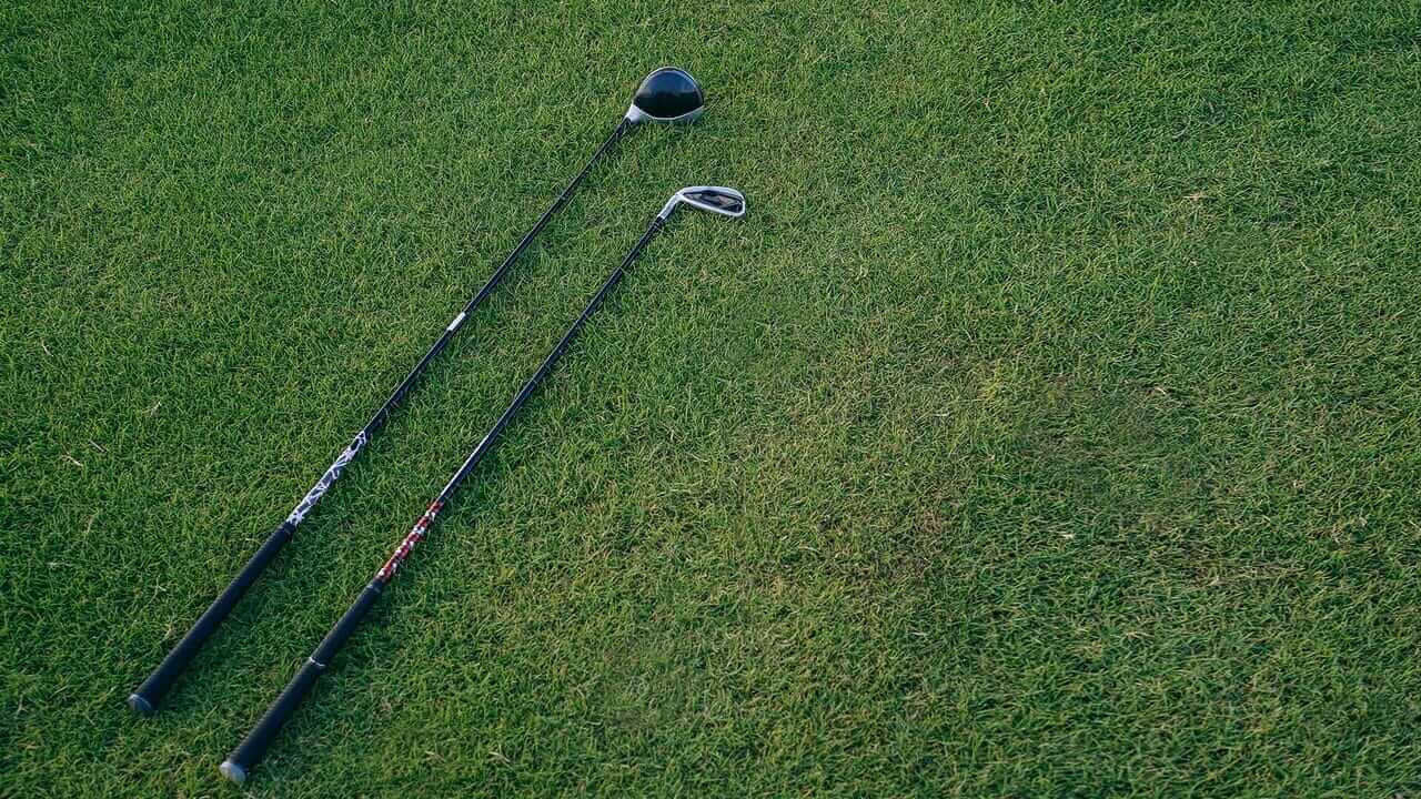 Lange Eisen treffen: So gelingt jeder Golfball!