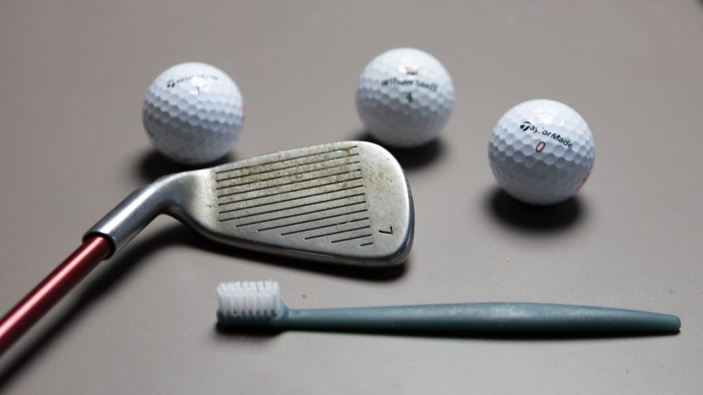 Wie reinigst du deine Golfschläger und Golfgriffe